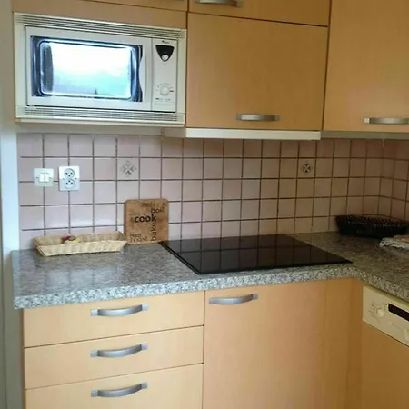With 2 Bedrooms In Calvi, With Furnished Garden - 50 M From Calvi (Corsica)