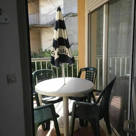 Apartment With 2 Bedrooms In Calvi, With Furnished Garden - 50 M From *